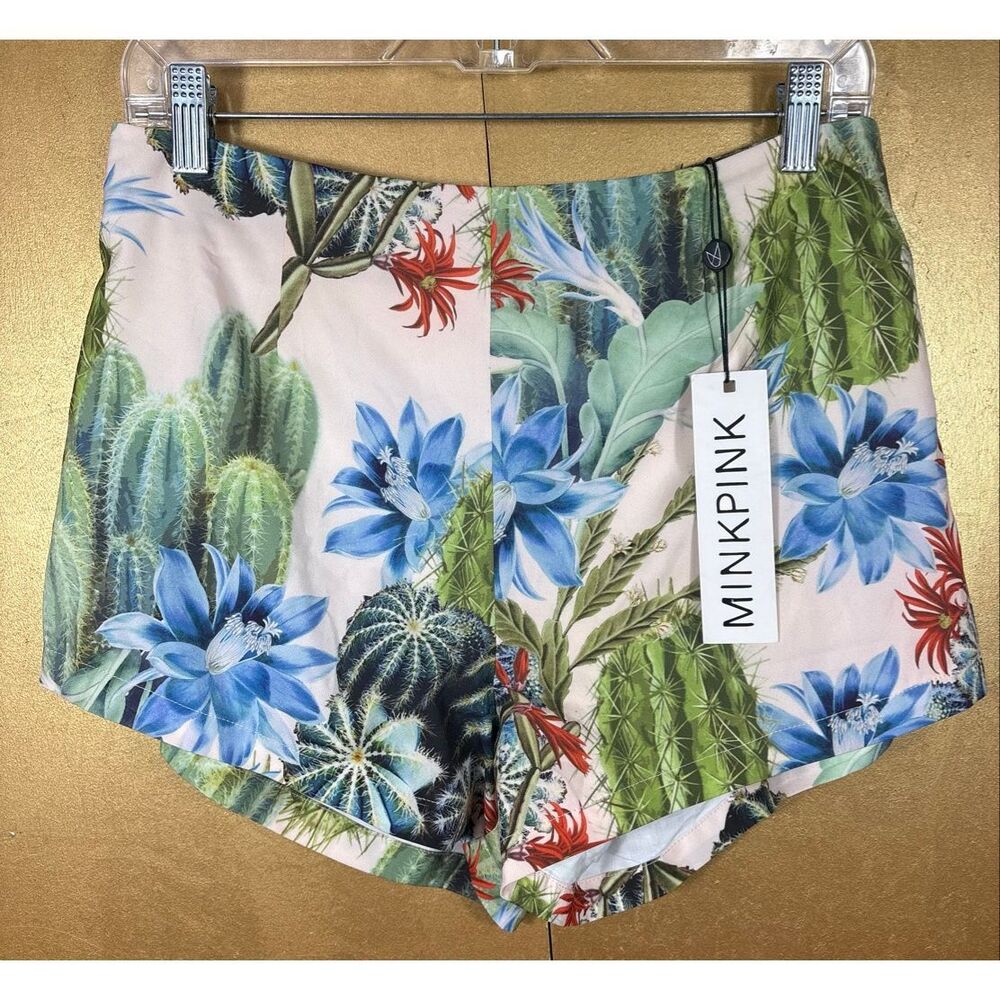 MinkPink cactus print shorts size M